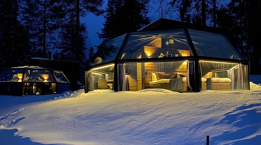 Igloos e Auroras Boreais - Partidas Diárias